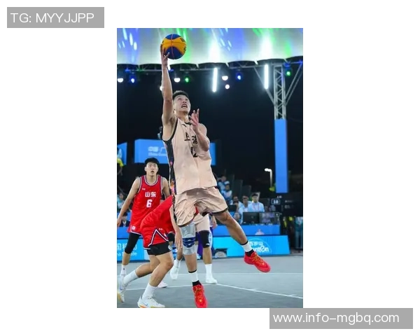 上海全运男篮小组赛表现优异以3胜1负战绩晋级成功